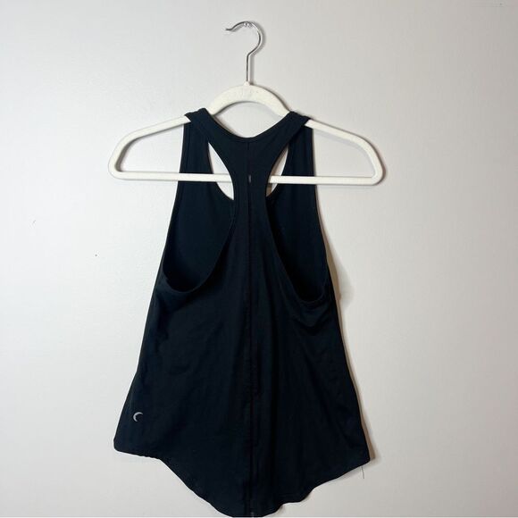 Zyia Effortless Black Tank Top - Picture 5 of 7